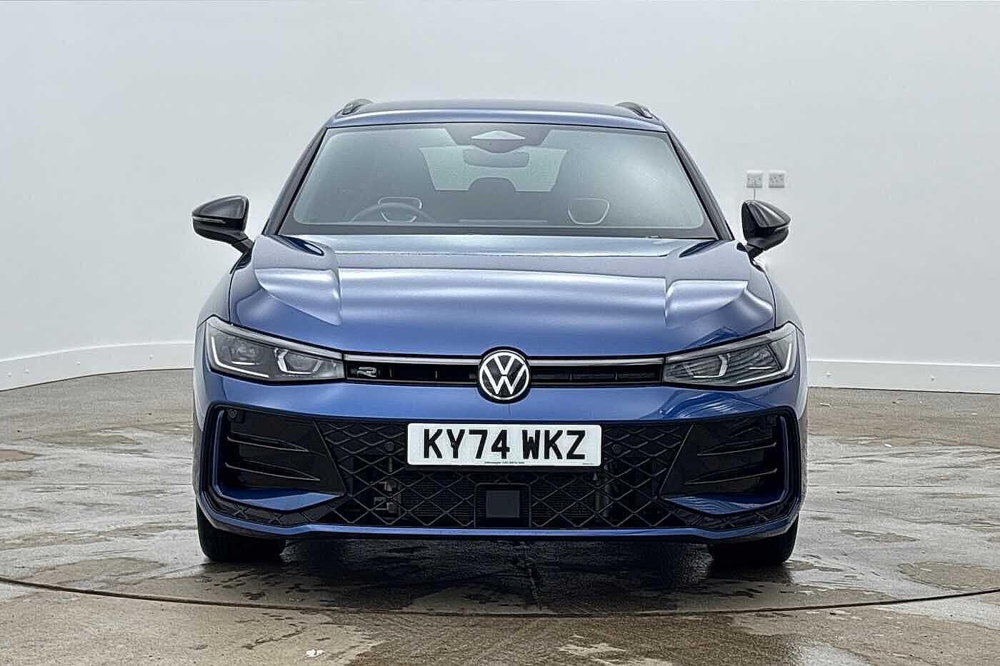 Used Volkswagen Passat 2024 for sale - 77976179: Photo 7