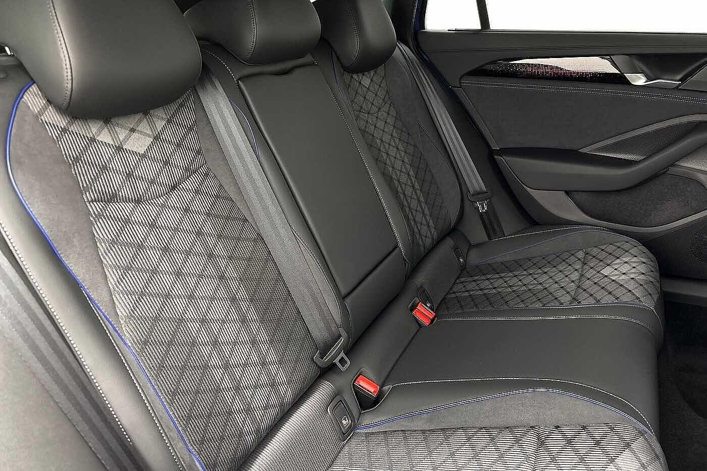 Used Volkswagen Passat 2024 for sale - 77976179: Photo 9