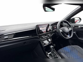 Used Volkswagen T-Roc 2025 for sale - 79175024: Photo