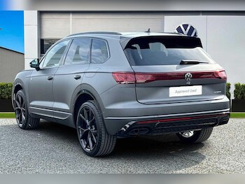 Used Volkswagen Touareg 2025 for sale - 76641732: Photo