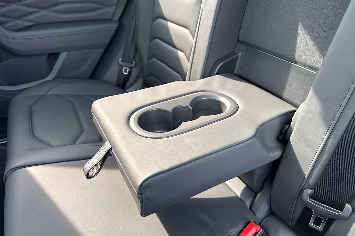 Used Volkswagen Touareg 2025 for sale - 76641732: Photo 40