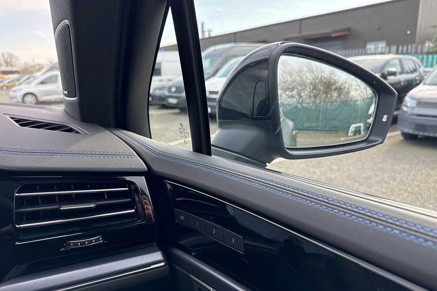 Used Volkswagen Touareg 2025 for sale - 76641732: Photo 46