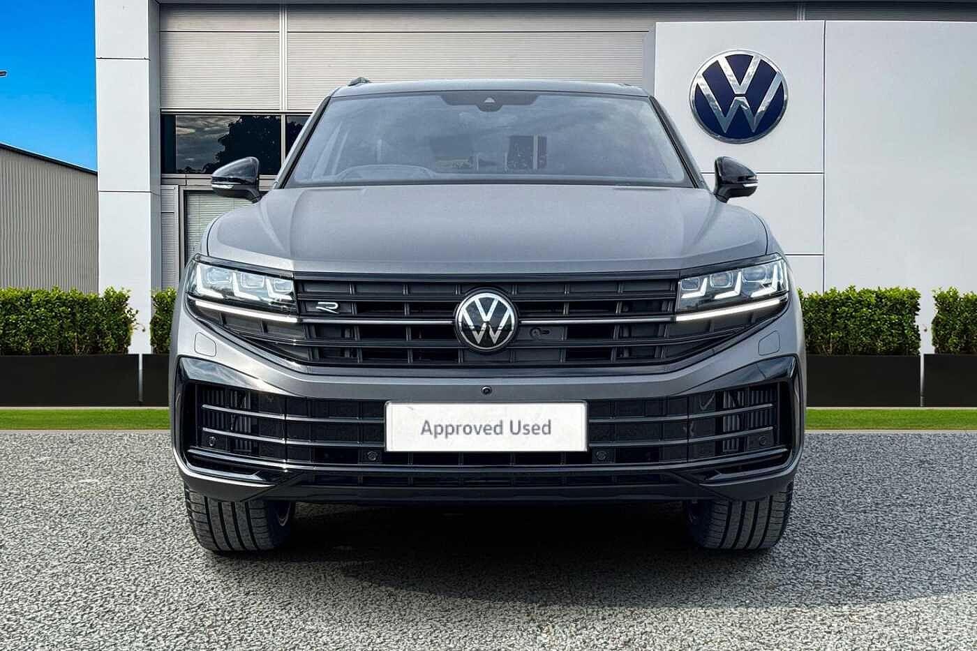 Used Volkswagen Touareg 2025 for sale - 76641732: Photo 5