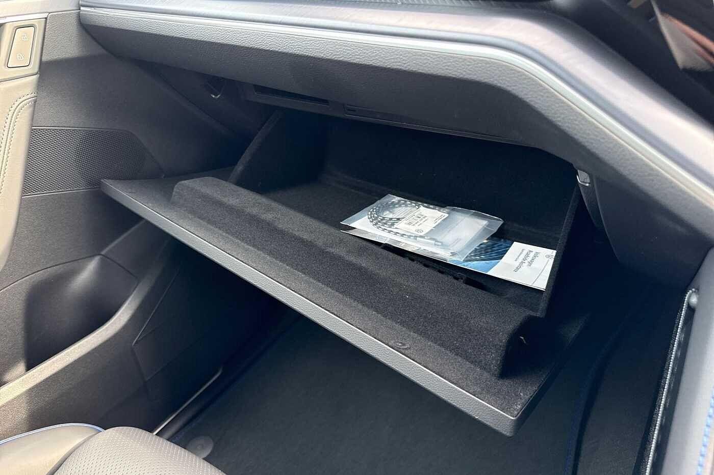 Used Volkswagen Touareg 2025 for sale - 76641732: Photo 51