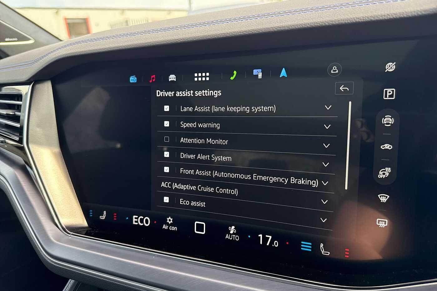 Used Volkswagen Touareg 2025 for sale - 76641732: Photo 59