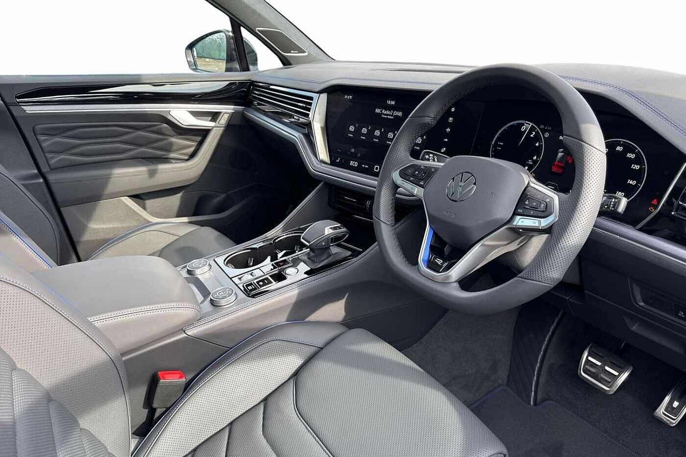 Used Volkswagen Touareg 2025 for sale - 76641732: Photo 7