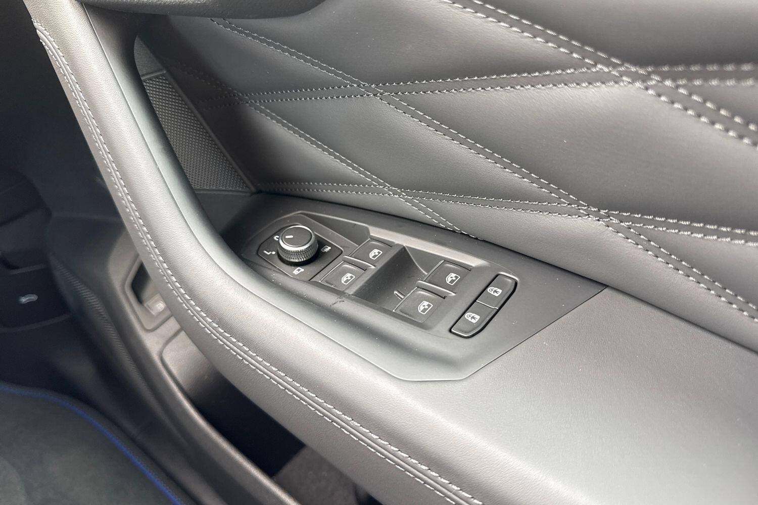 Used Volkswagen Touareg 2025 for sale - 76641732: Photo 81