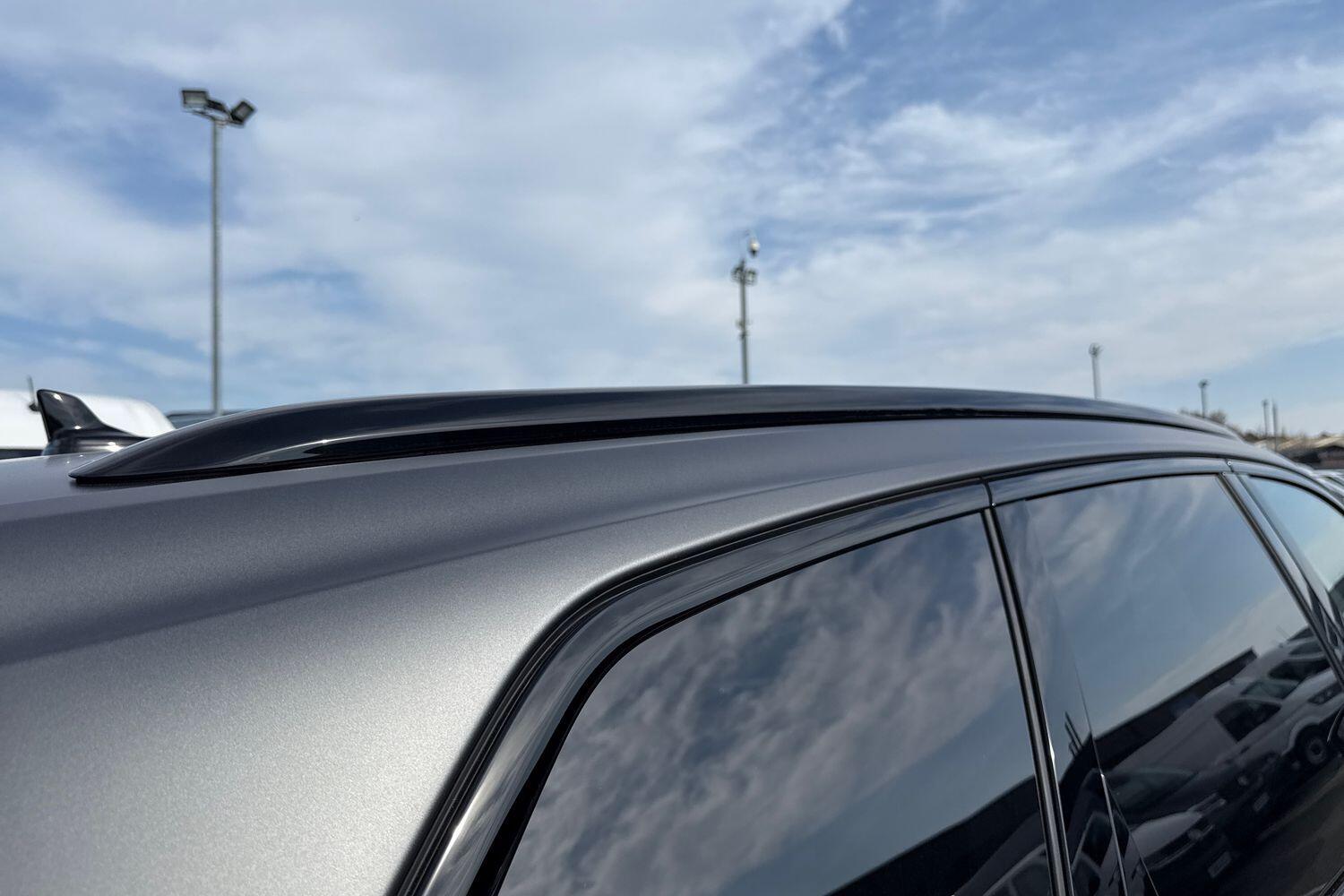 Used Volkswagen Touareg 2025 for sale - 76641732: Photo 92