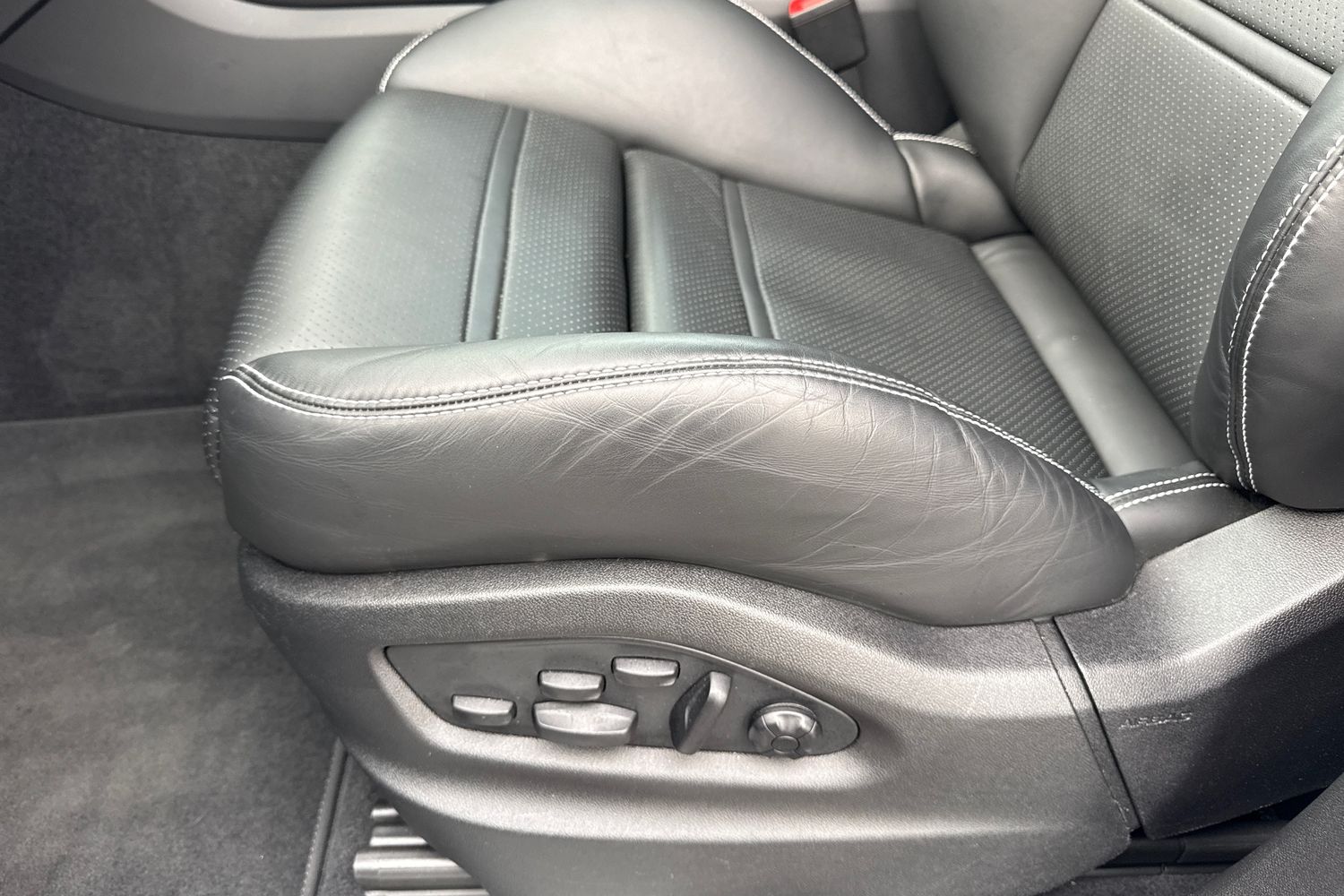 Used Porsche Cayenne 2023 for sale - 76961457: Photo 39