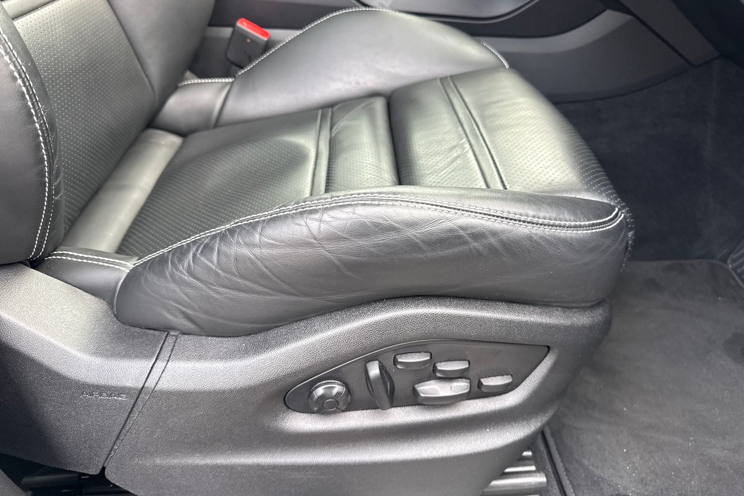 Used Porsche Cayenne 2023 for sale - 76961457: Photo 40