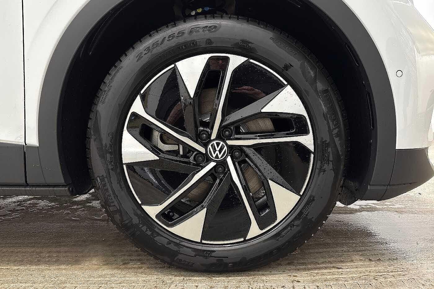 Used Volkswagen ID.4 2025 for sale - 76438839: Photo 5