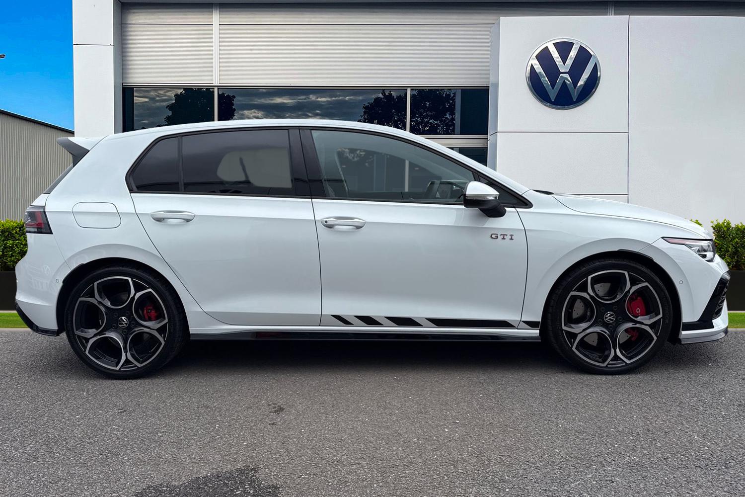 Used Volkswagen Golf 2025 for sale - 78189668: Photo 3