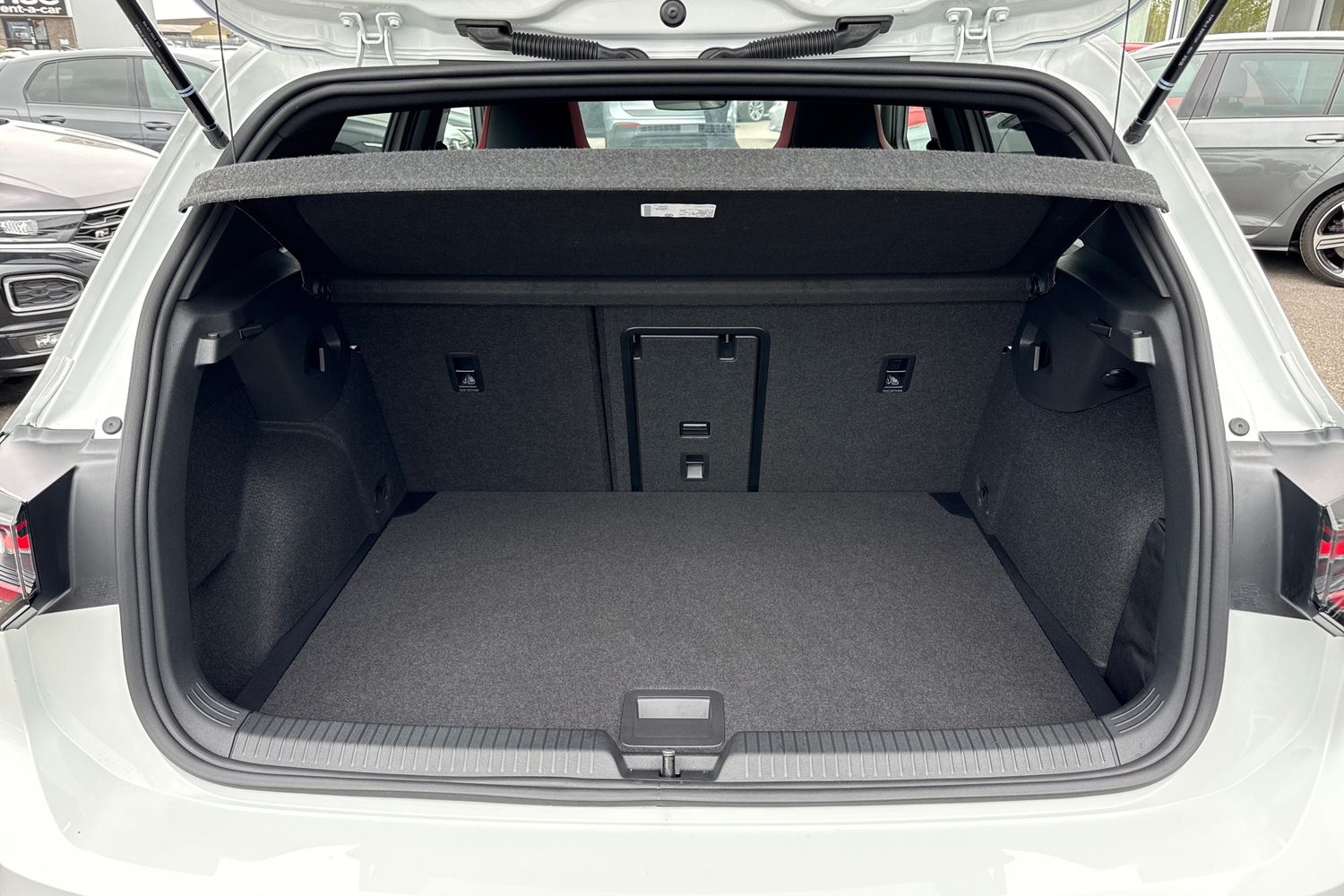 Used Volkswagen Golf 2025 for sale - 78189668: Photo 7