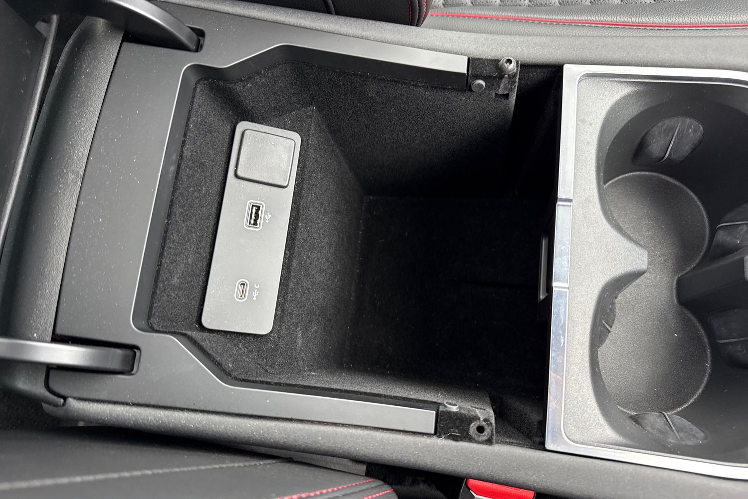 Used Land Rover Discovery Sport 2022 for sale - 77983409: Photo 45