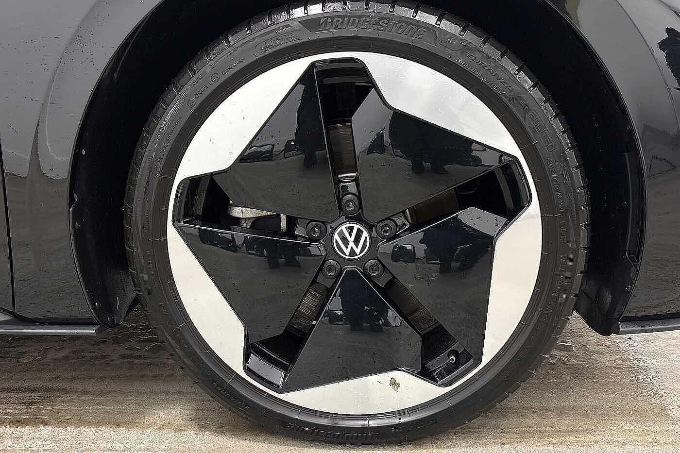 Used Volkswagen ID.3 2025 for sale - 77463198: Photo 5