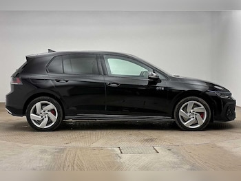 Used Volkswagen Golf 2025 for sale - 78826891: Photo