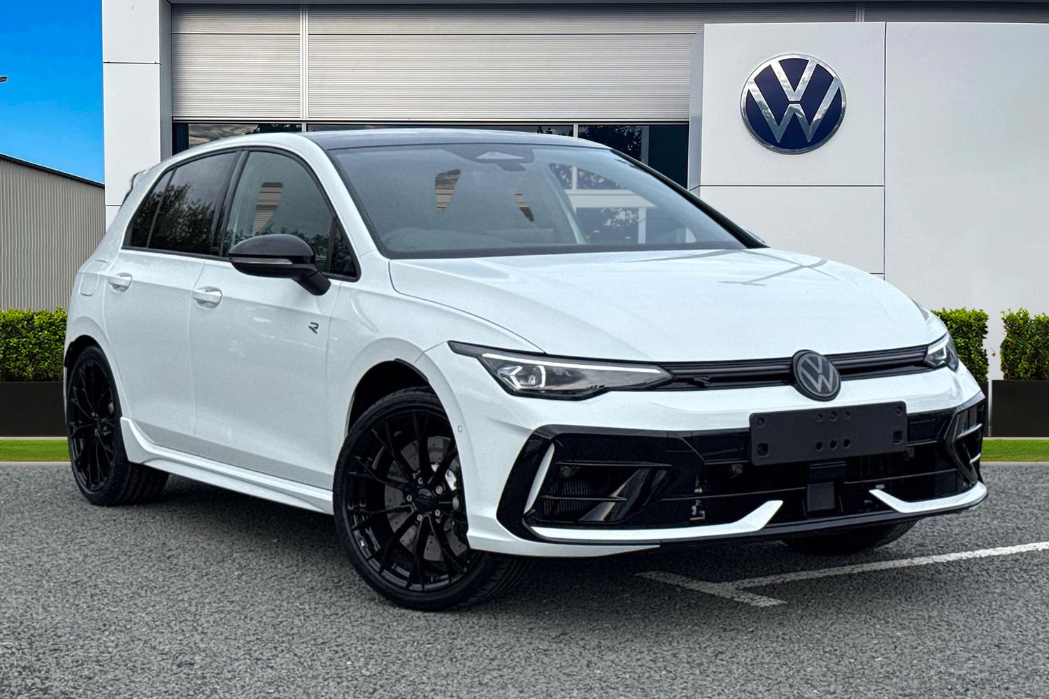 Used Volkswagen Golf 2025 for sale - 76718535: Photo 1