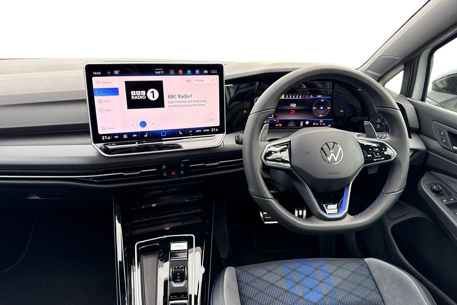 Used Volkswagen Golf 2025 for sale - 76718535: Photo 17