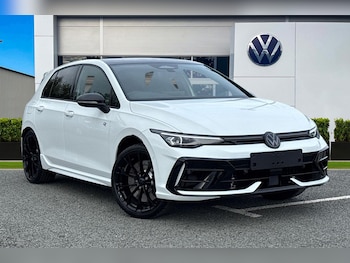 Used Volkswagen Golf 2025 for sale - 76718535: Photo