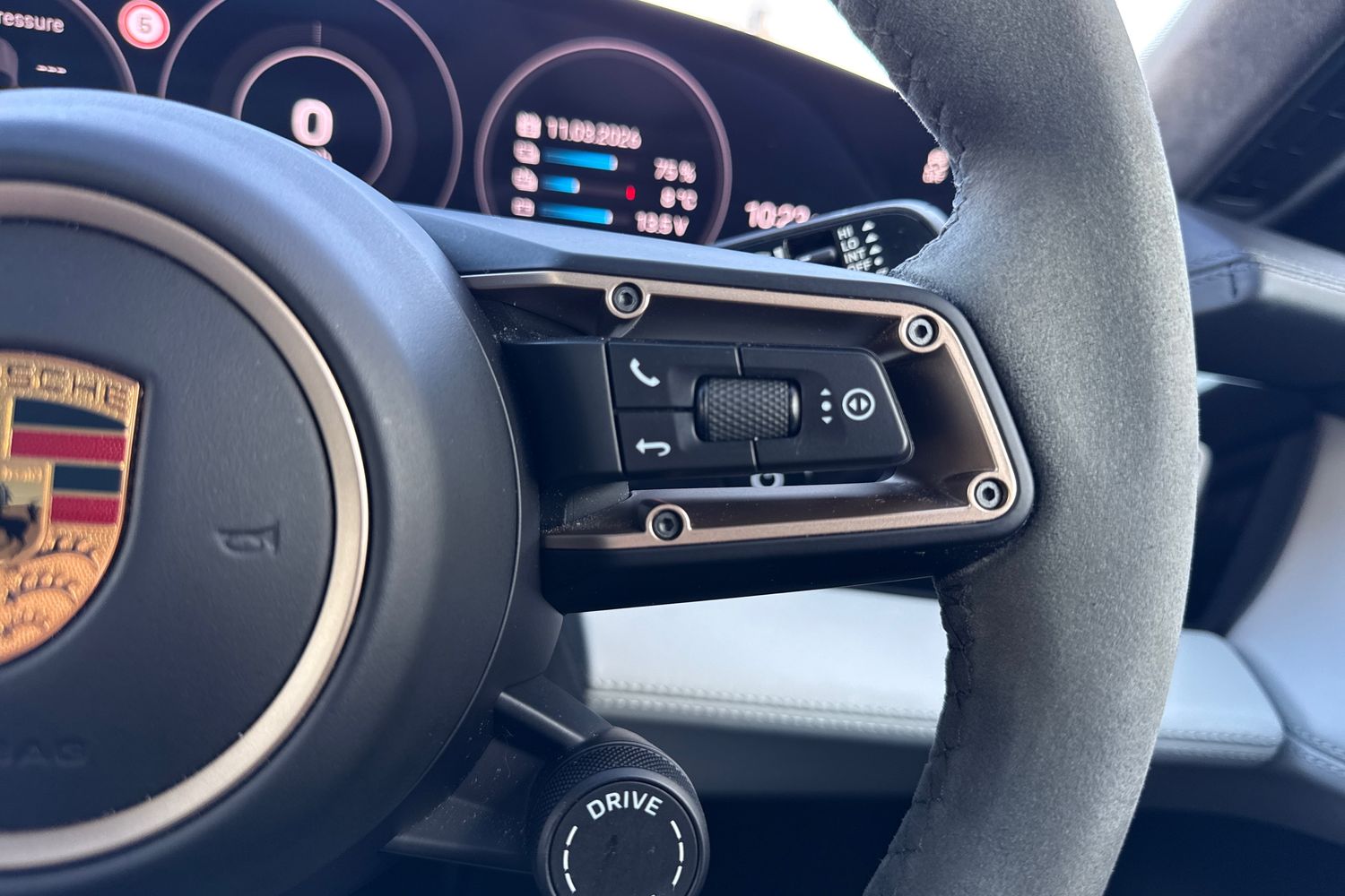 Used Porsche Taycan 2021 for sale - 77620477: Photo 46