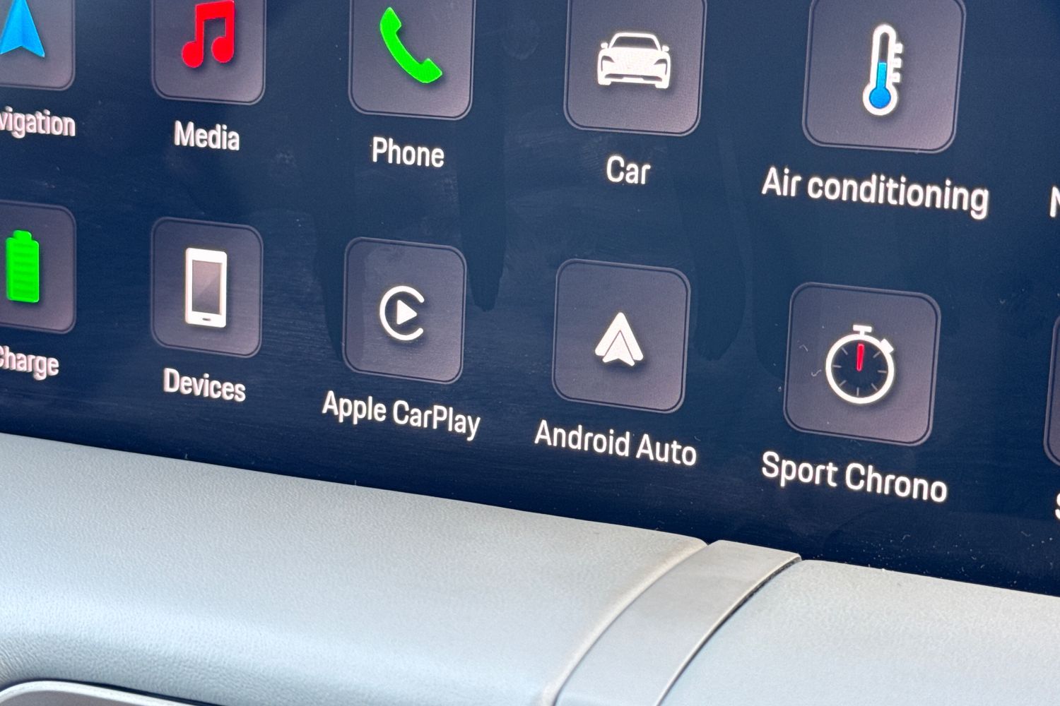 Used Porsche Taycan 2021 for sale - 77620477: Photo 55