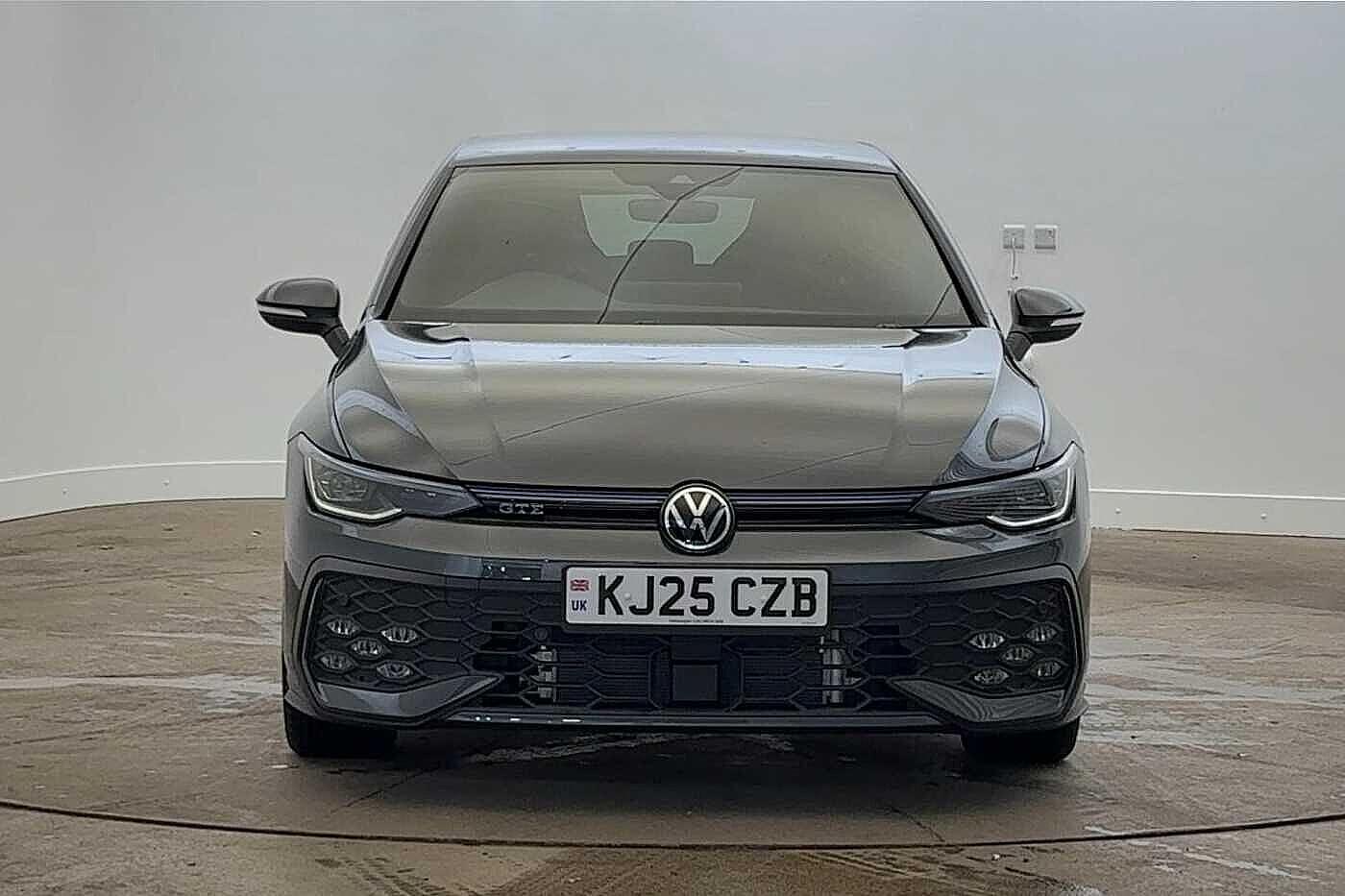 Used Volkswagen Golf 2025 for sale - 76508968: Photo 8