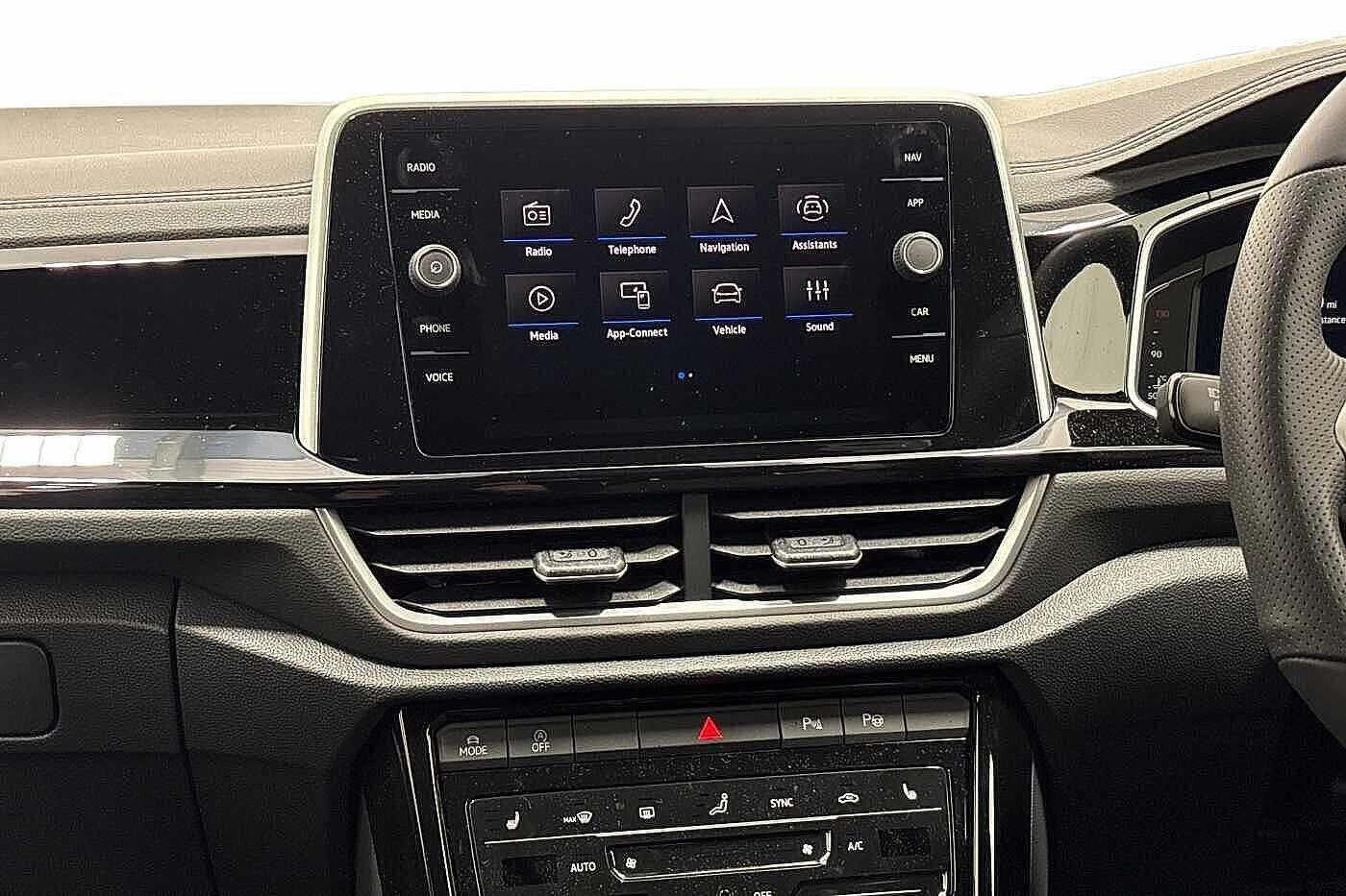 Used Volkswagen T-Roc 2025 for sale - 77451156: Photo 13