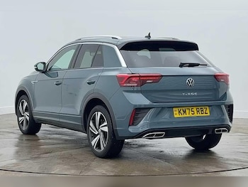 Used Volkswagen T-Roc 2025 for sale - 77451156: Photo