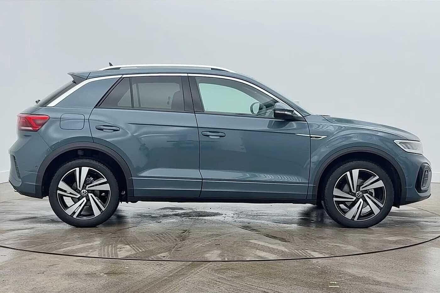 Used Volkswagen T-Roc 2025 for sale - 77451156: Photo 4