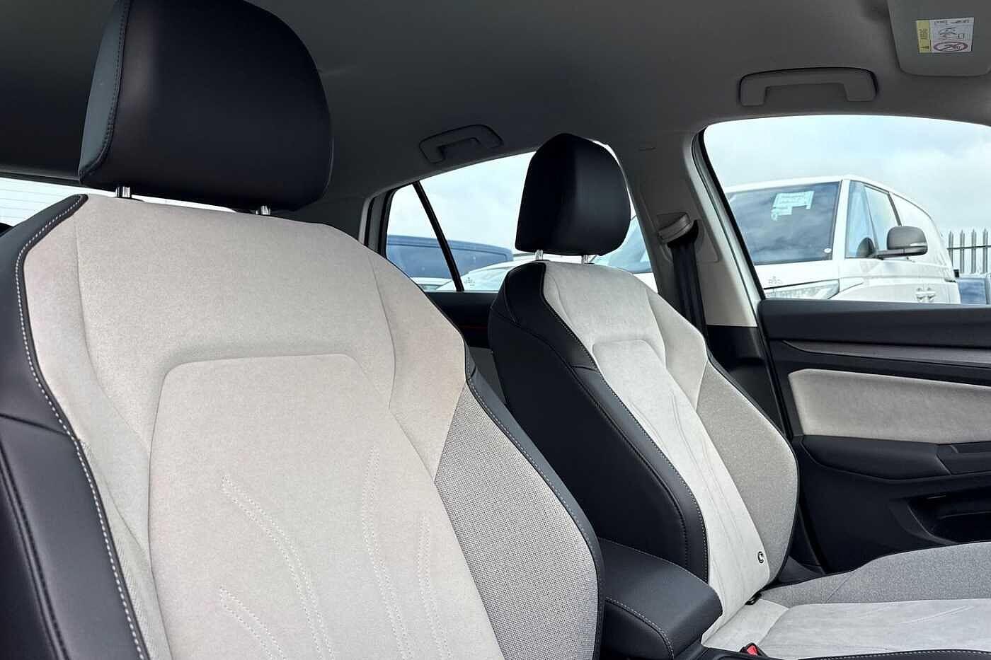 Used Volkswagen Golf 2025 for sale - 77477190: Photo 21