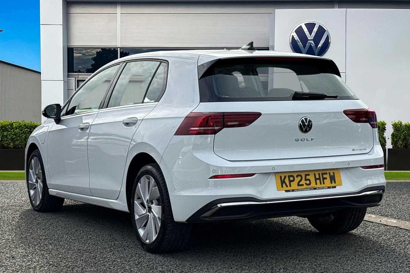 Used Volkswagen Golf 2025 for sale - 77477190: Photo 3