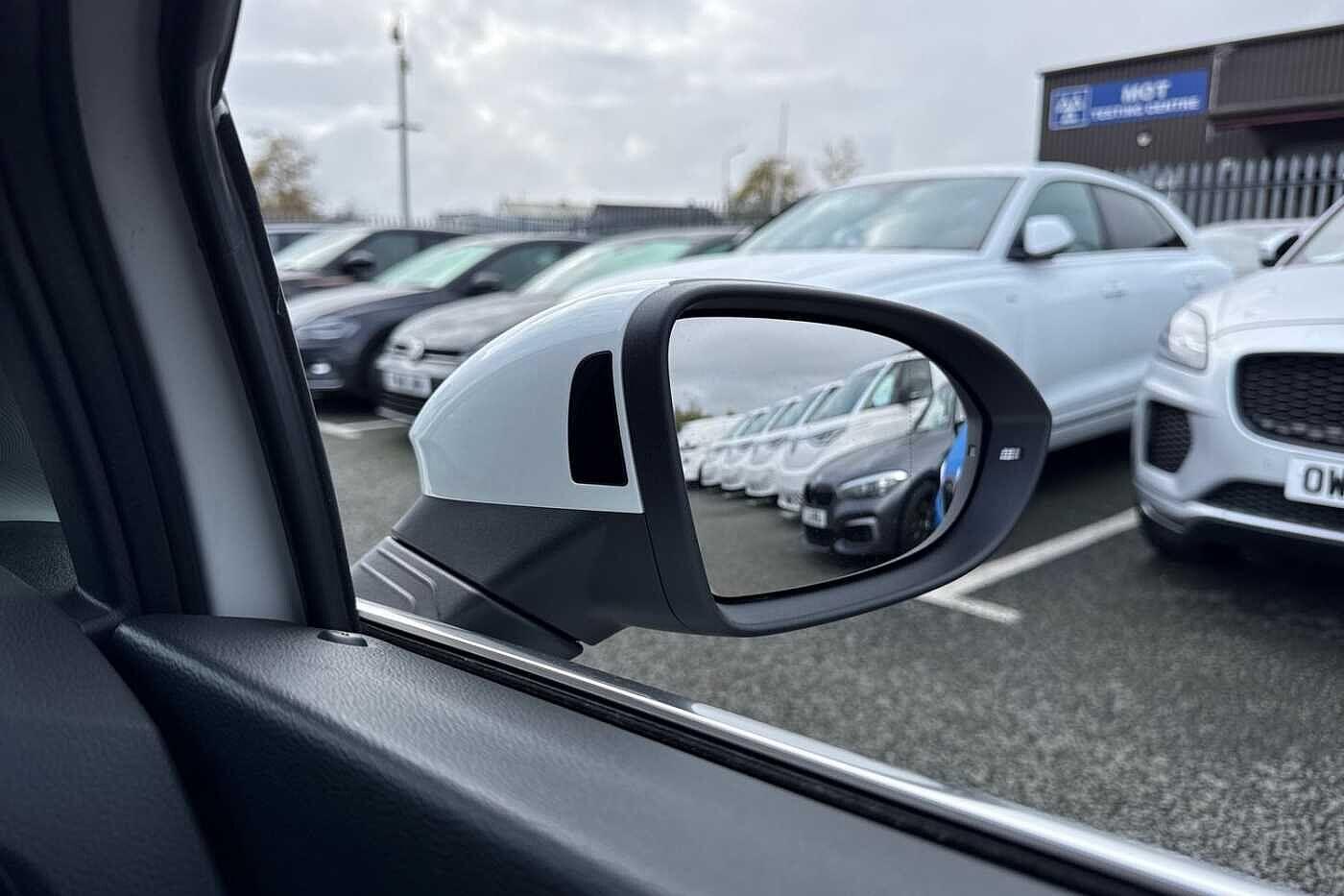 Used Volkswagen Golf 2025 for sale - 77477190: Photo 40