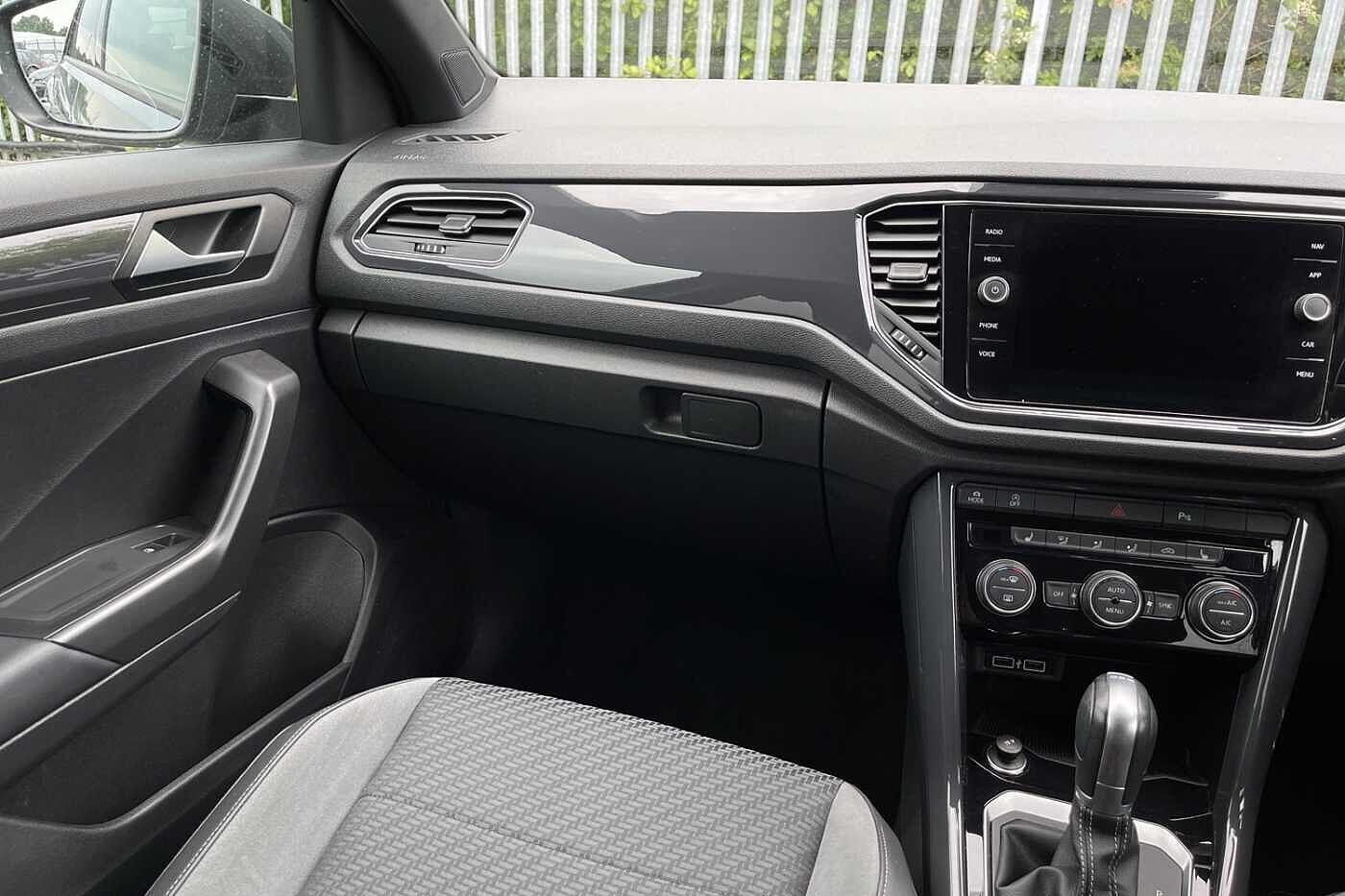 Used Volkswagen T-Roc 2019 for sale - 77106851: Photo 15