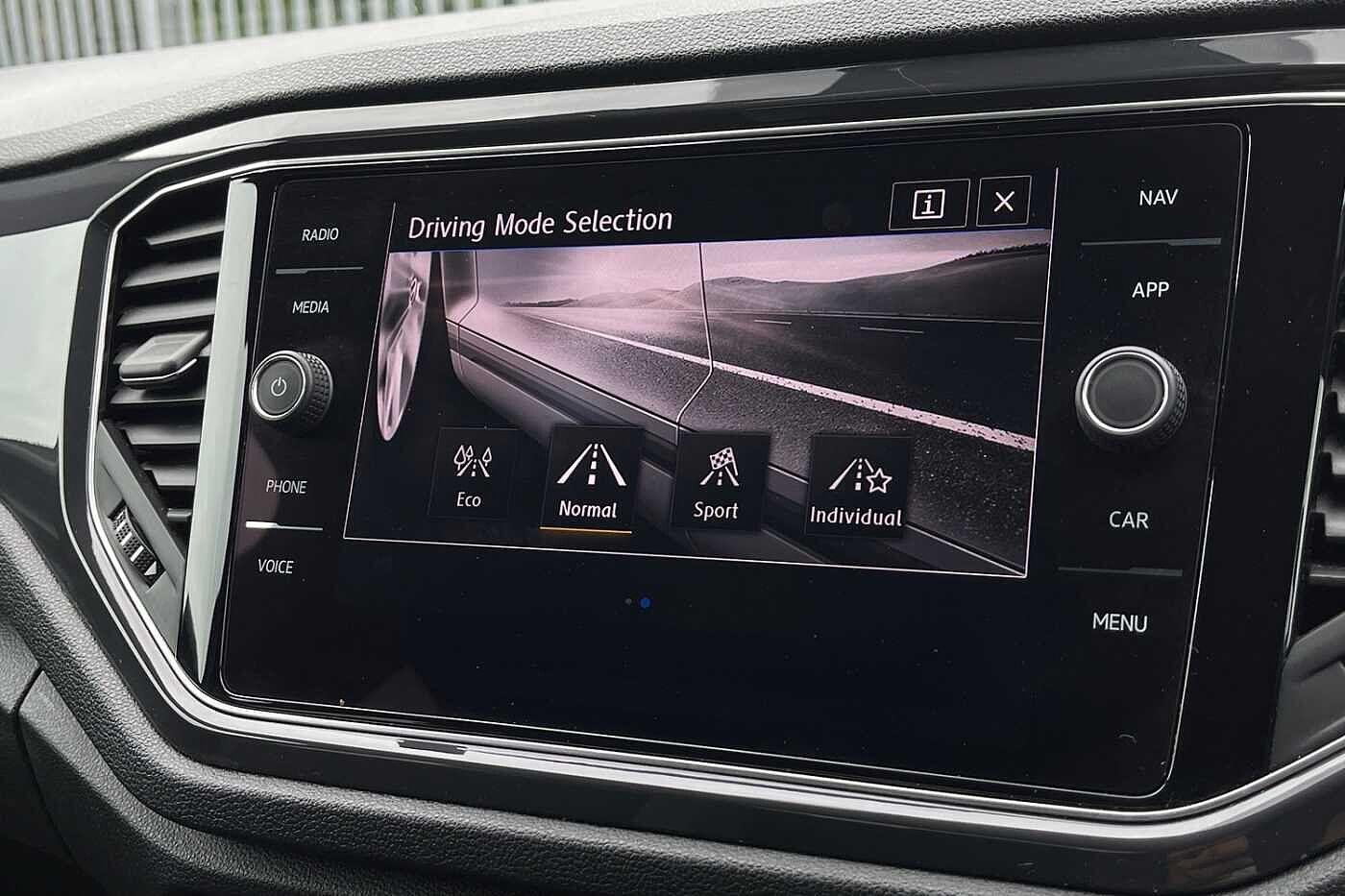 Used Volkswagen T-Roc 2019 for sale - 77106851: Photo 49