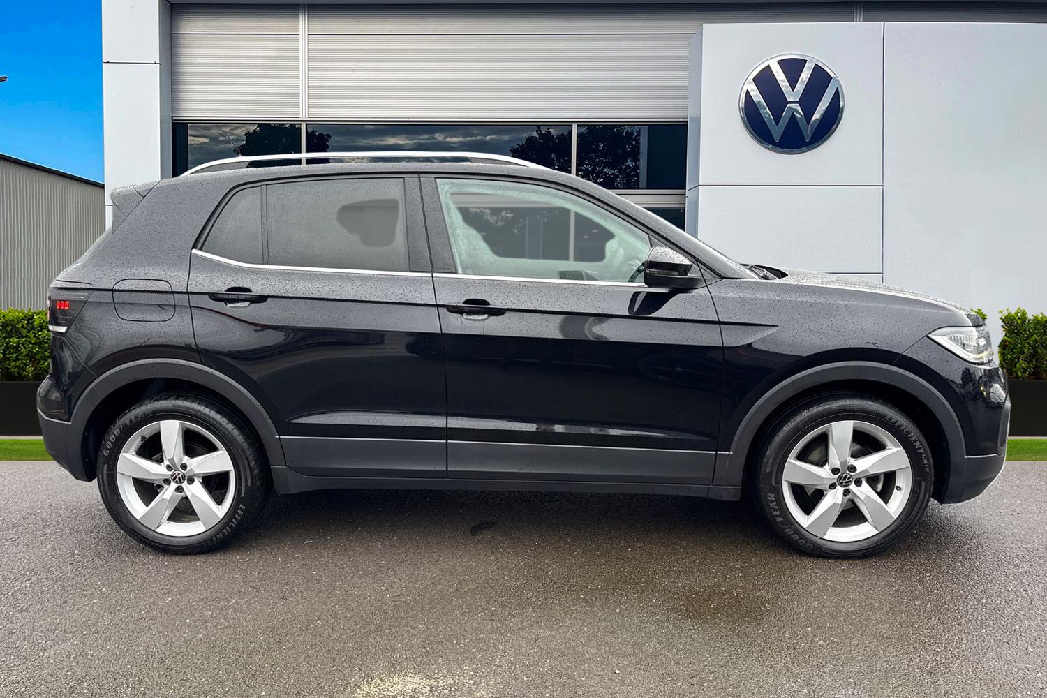 Used Volkswagen T-Cross 2023 for sale - 77458952: Photo 3