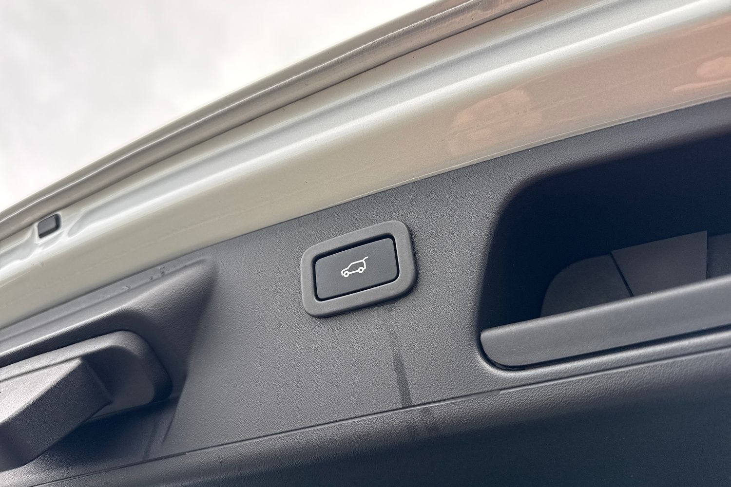 Used Jaguar E-Pace 2020 for sale - 76488325: Photo 28