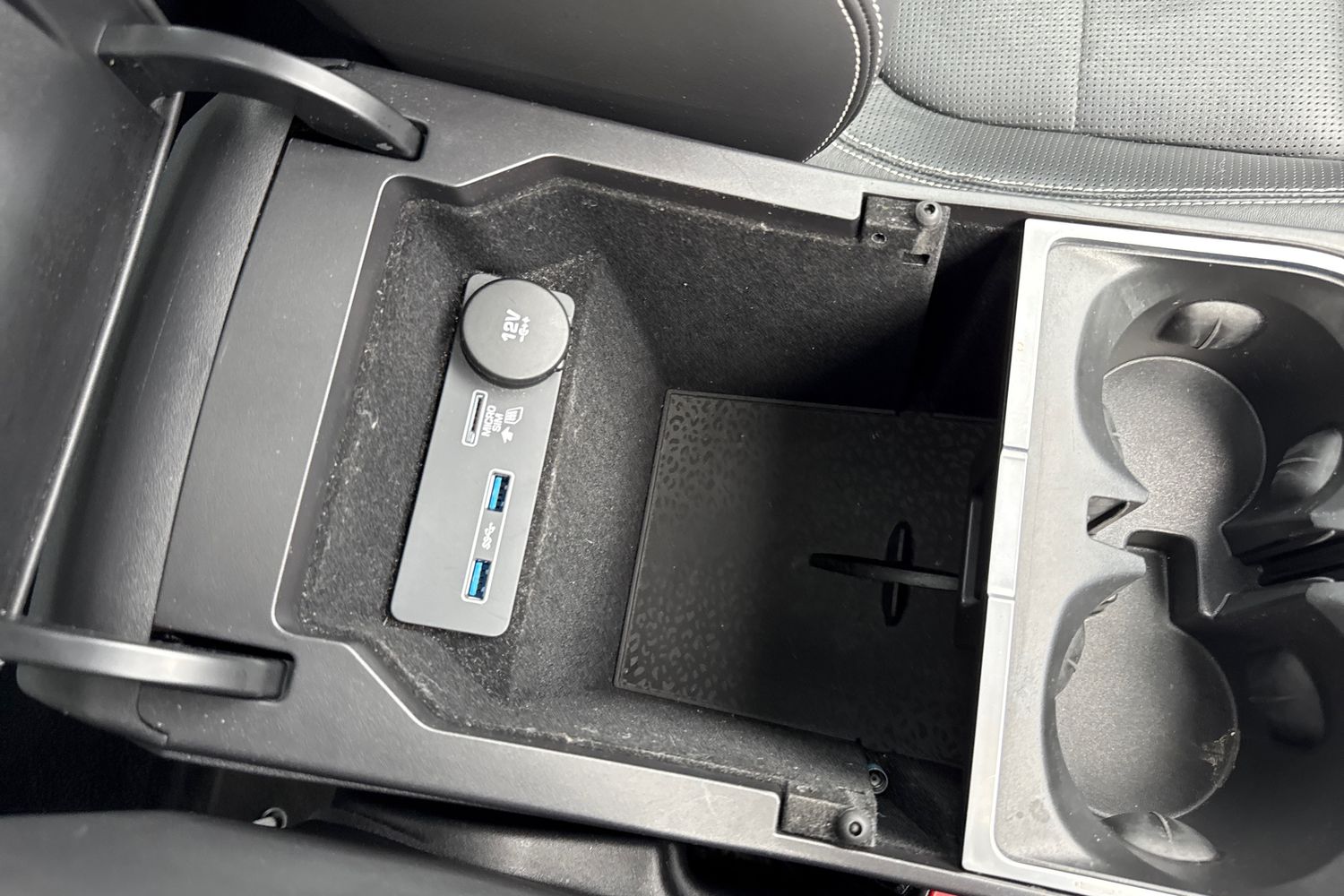 Used Jaguar E-Pace 2020 for sale - 76488325: Photo 43