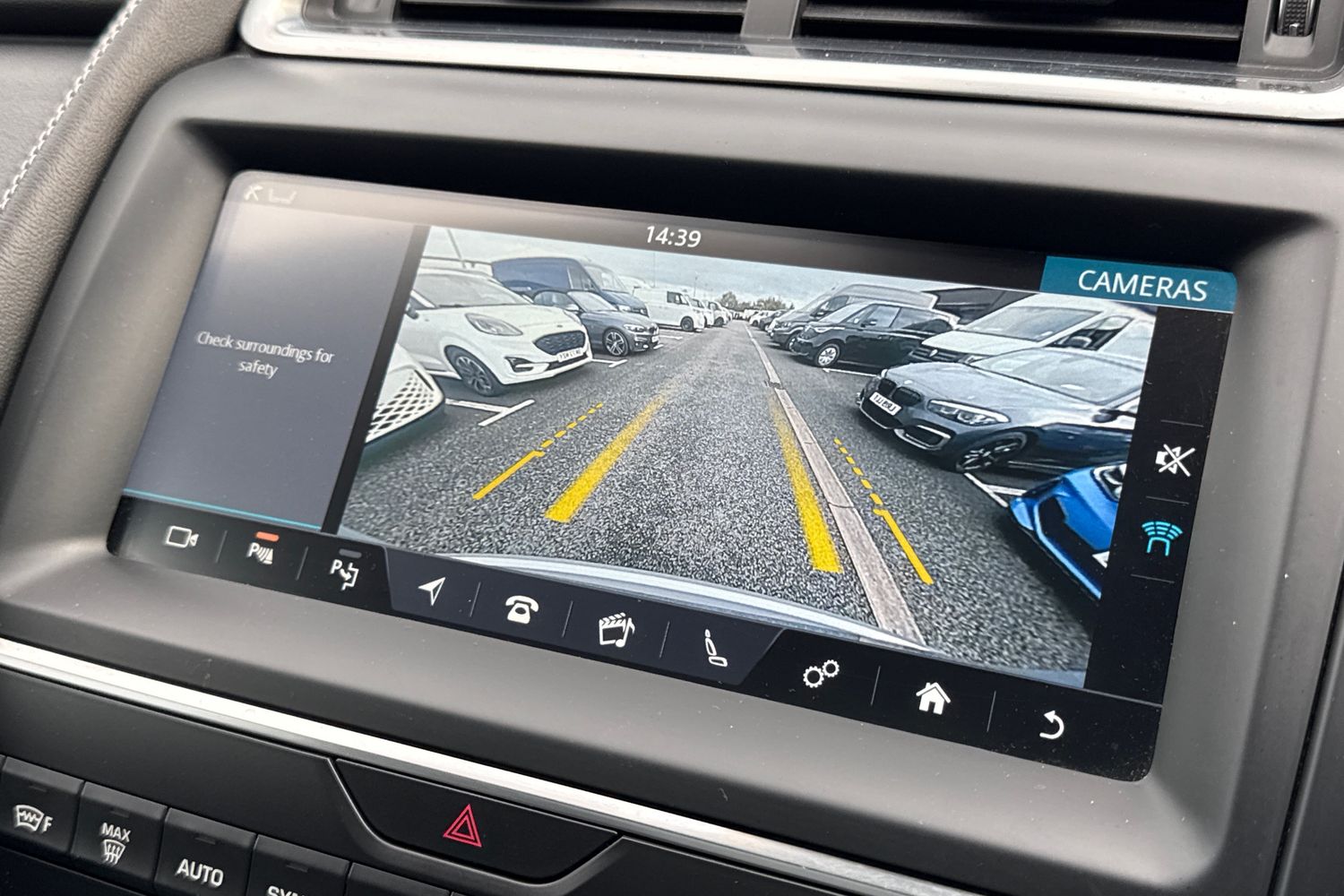 Used Jaguar E-Pace 2020 for sale - 76488325: Photo 48