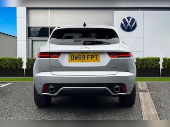 Used Jaguar E-Pace 2020 for sale - 76488325: Photo