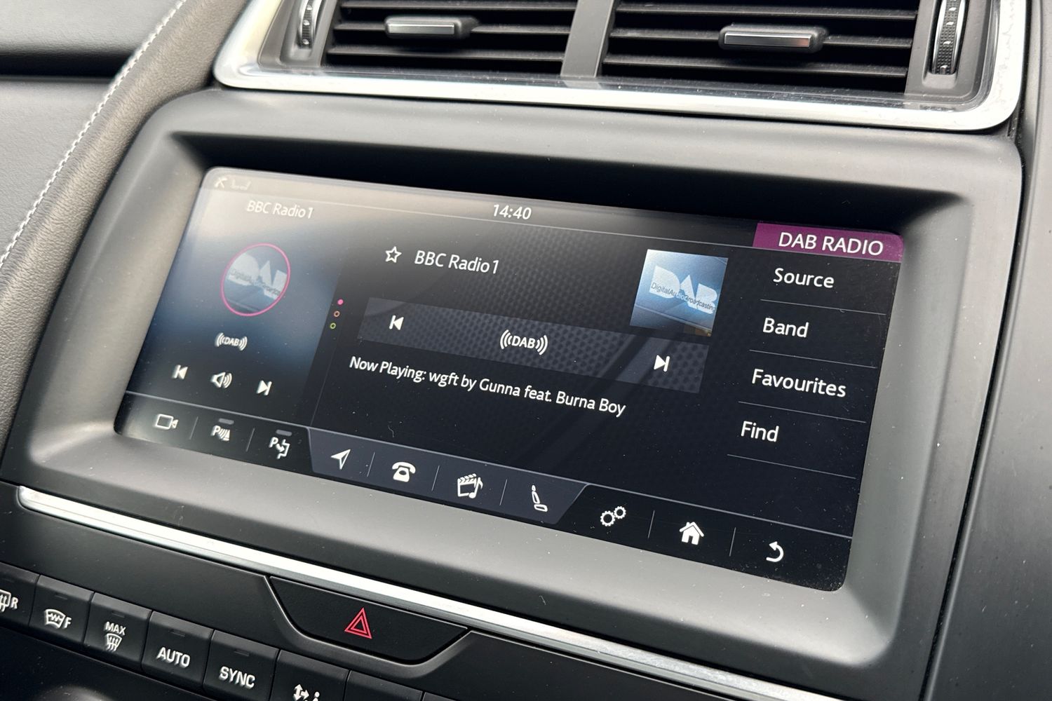 Used Jaguar E-Pace 2020 for sale - 76488325: Photo 50