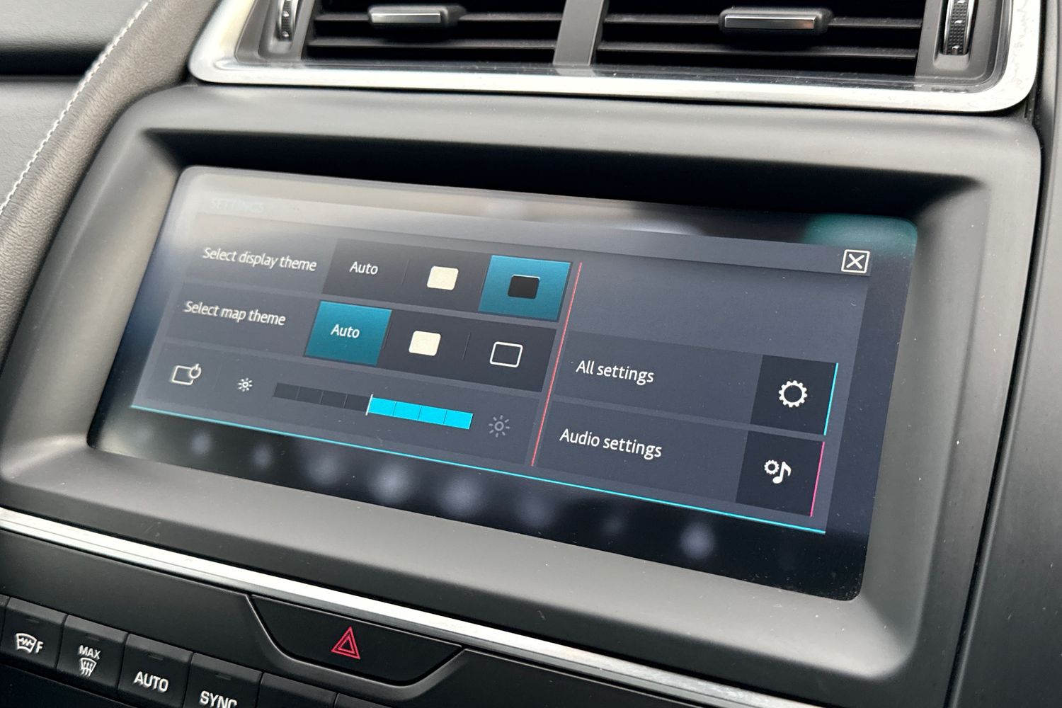 Used Jaguar E-Pace 2020 for sale - 76488325: Photo 53