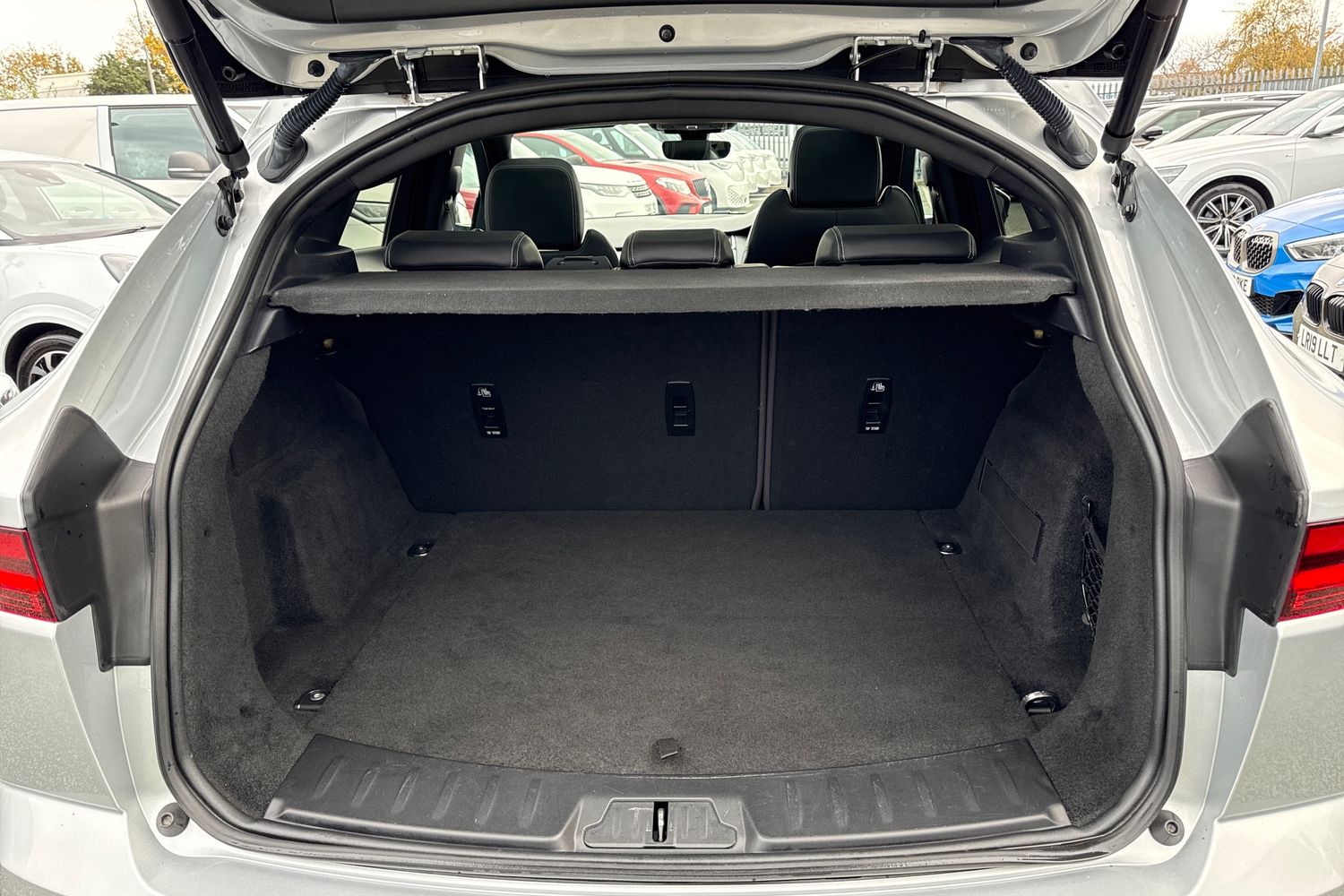 Used Jaguar E-Pace 2020 for sale - 76488325: Photo 7