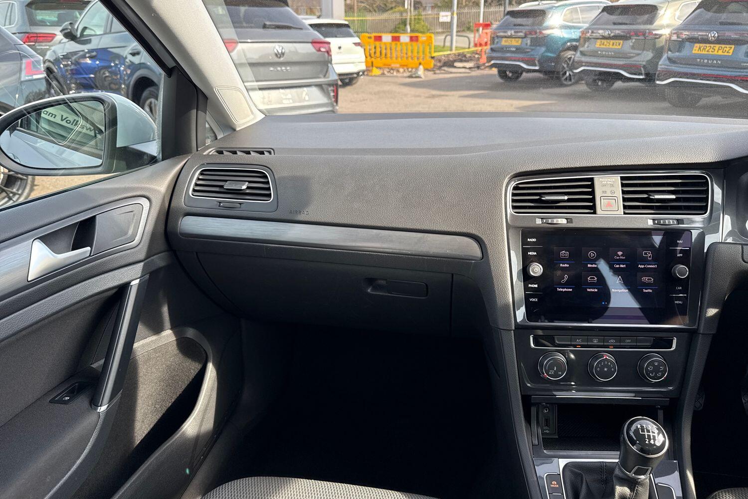 Used Volkswagen Golf 2019 for sale - 77963498: Photo 14