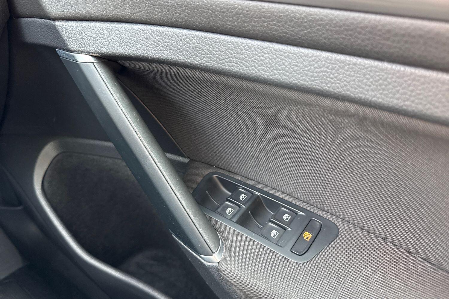 Used Volkswagen Golf 2019 for sale - 77963498: Photo 17