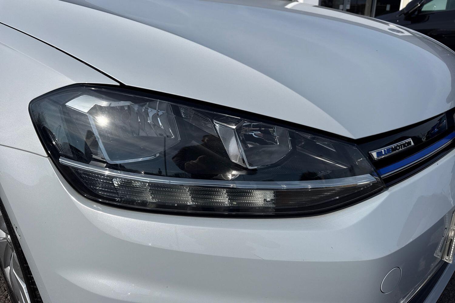 Used Volkswagen Golf 2019 for sale - 77963498: Photo 29