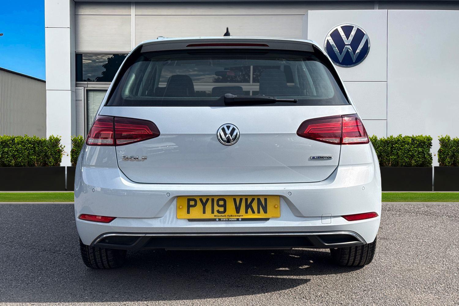 Used Volkswagen Golf 2019 for sale - 77963498: Photo 4