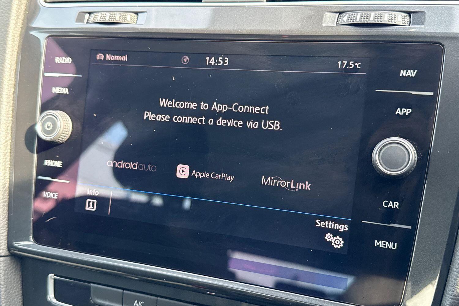 Used Volkswagen Golf 2019 for sale - 77963498: Photo 51