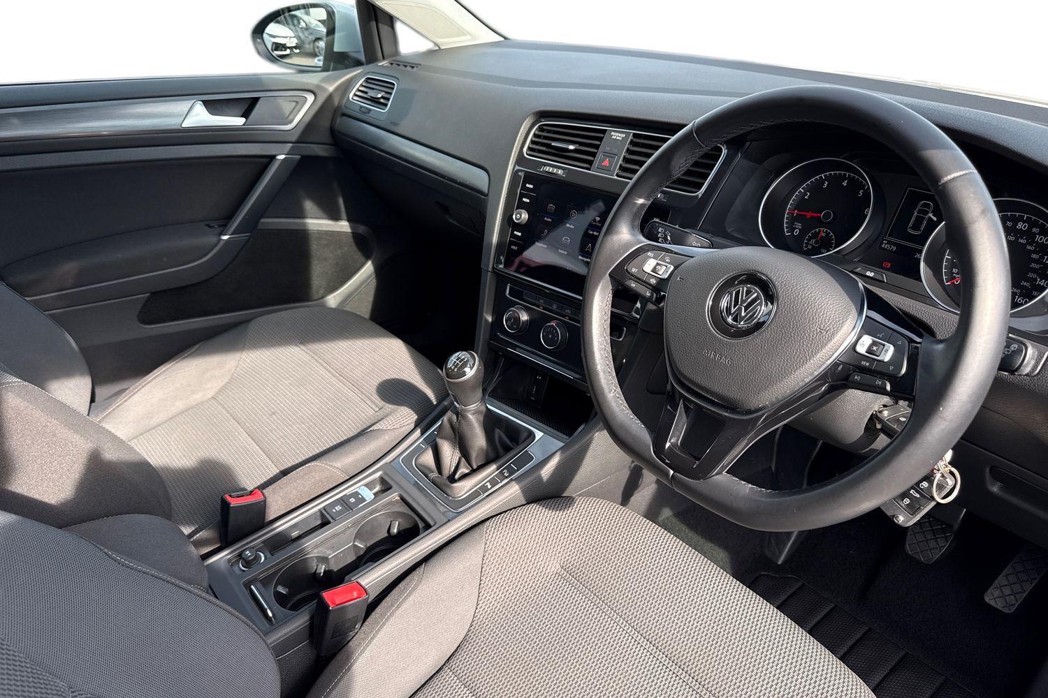 Used Volkswagen Golf 2019 for sale - 77963498: Photo 7