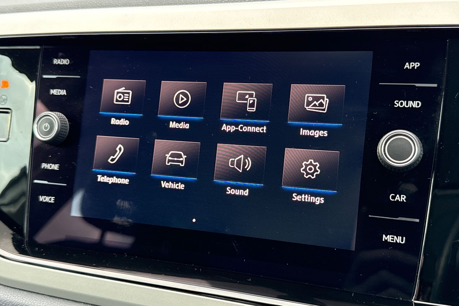 Used Volkswagen Polo 2019 for sale - 76692281: Photo 12