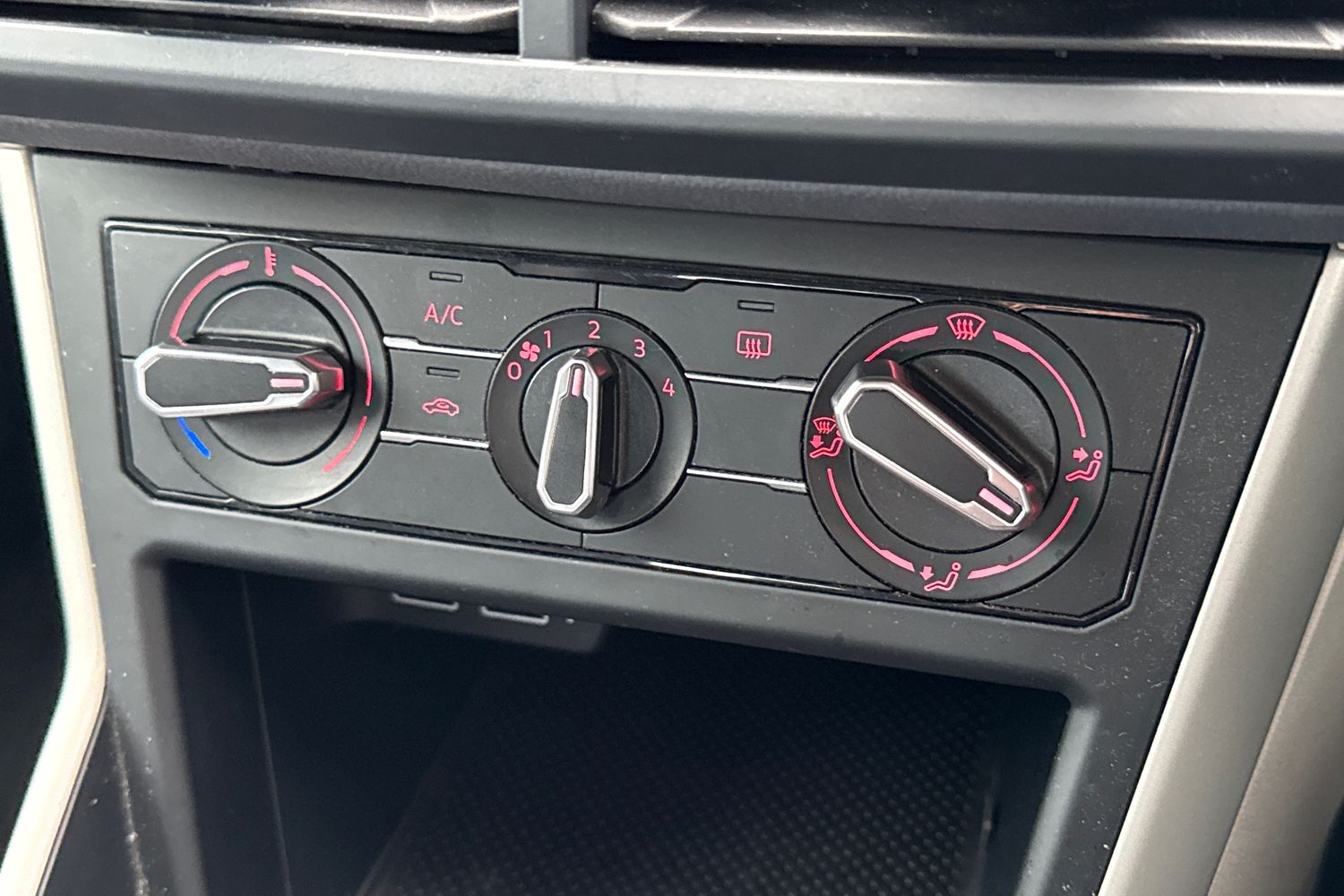 Used Volkswagen Polo 2019 for sale - 76692281: Photo 19